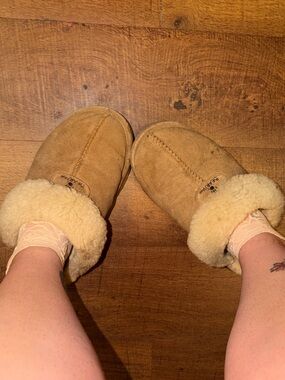 Well Worn Tan Shearling-Lined Slip-On Slippers